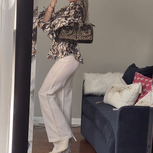 Meet your Posher, Melissa - Picture 7 of 15